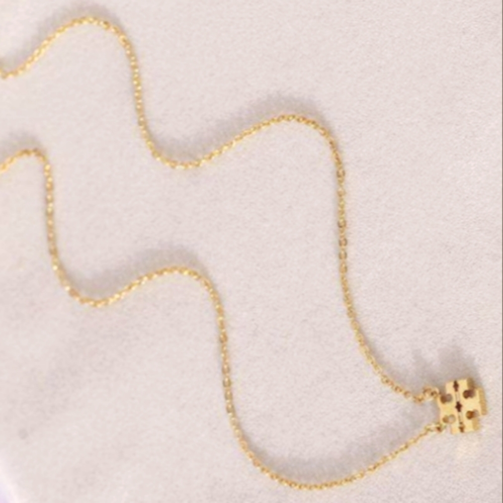 Tory Burch Chain - Picture 3 of 3